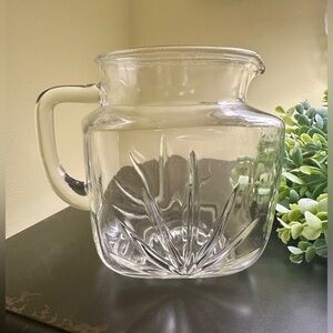 VINTAGE, FEDERAL GLASS, SQUARE PITCHER. SMALL,CLEAR,GLASS WITH STARBURST DESIGN
